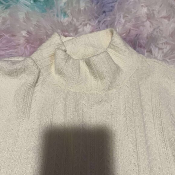 Truth by Republic Turtleneck Size Medium - Picture 4 of 8